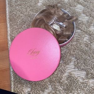 16” Luxy seamless natural blonde balayage clip in extensions